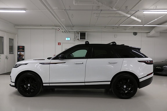 Land Rover Range Rover Velar 11 of 30