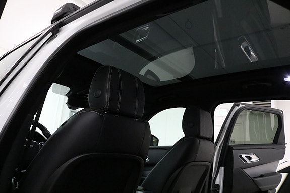 Land Rover Range Rover Velar 22 of 30