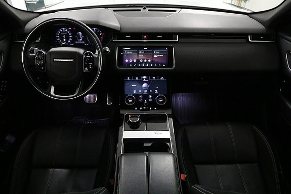 Land Rover Range Rover Velar 23 of 30