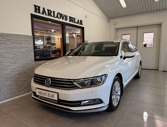 Volkswagen Passat 10 of 21