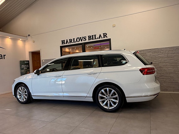 Volkswagen Passat 5 of 5