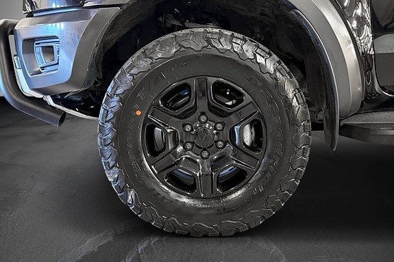 Ford Ranger Raptor 15 of 27