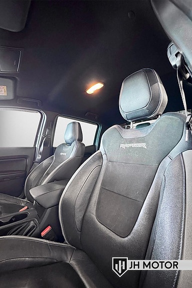 Ford Ranger Raptor 20 of 27
