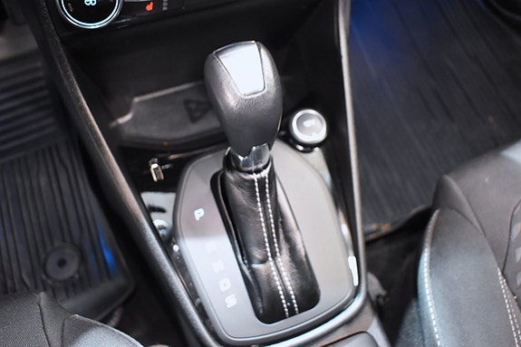 Ford Fiesta 10 of 16