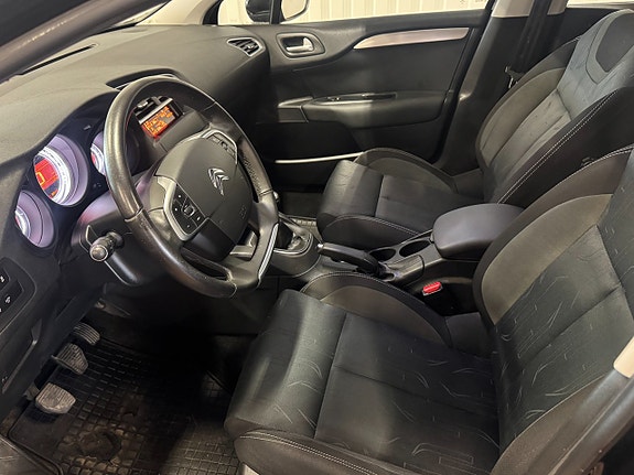 Citroen C4 7 of 9