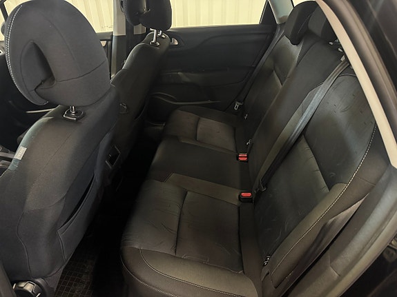 Citroen C4 6 of 9