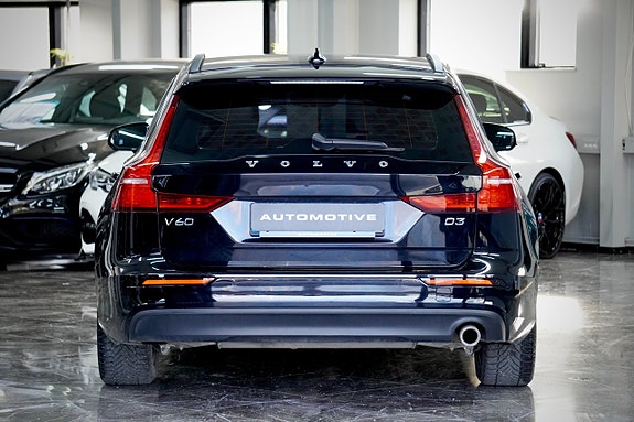 Volvo V60 3 of 15
