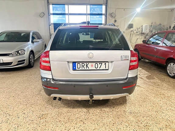 Skoda Octavia Scout 13 of 13