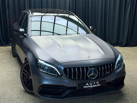 Mercedes-Benz AMG GT-Serie 2 of 5