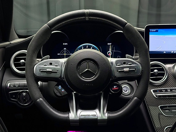 Mercedes-Benz C63 28 of 30