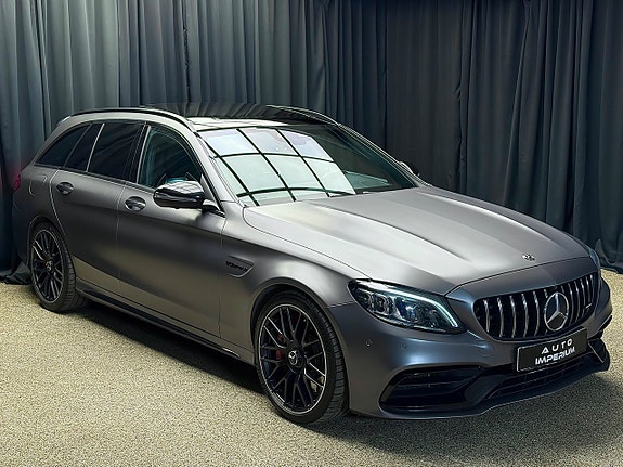 Mercedes-Benz C63 9 of 30