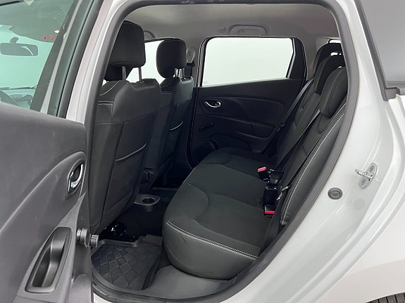 Renault Clio 15 of 23
