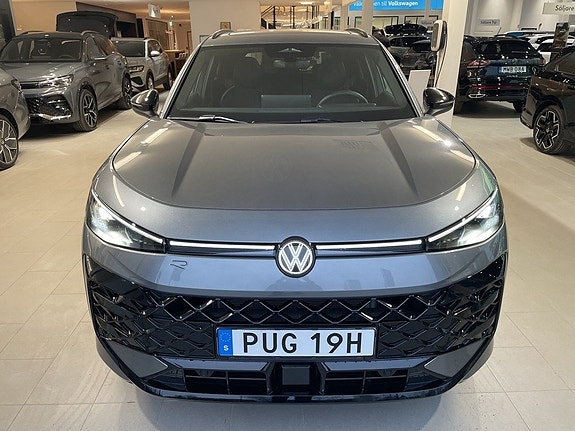 Volkswagen T-Roc 2 of 23