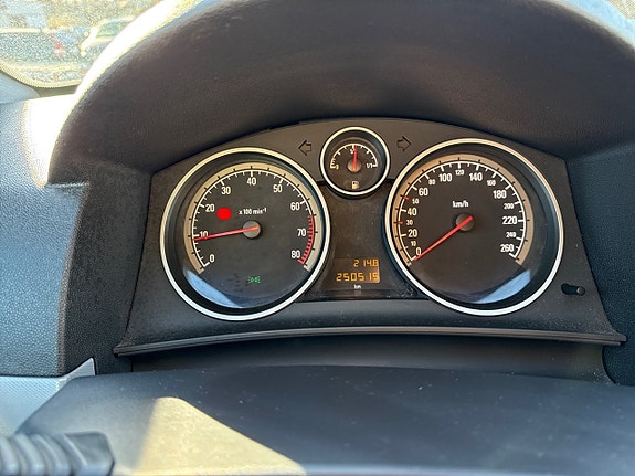 Opel Astra 11 of 21
