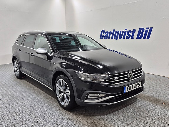 Volkswagen Passat Alltrack 3 of 5