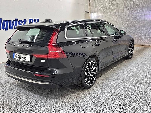 Volvo V60 4 of 11