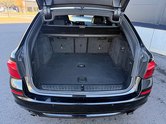 BMW 530i 14 of 24