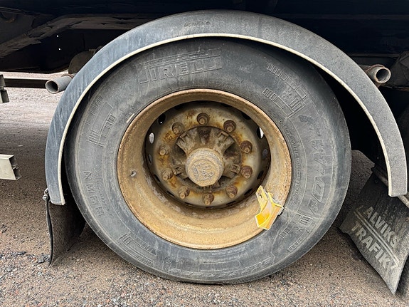 Lastbilssläp Närko D4HW13L62 -2015 via auktion 13 of 27