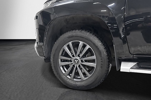 Mitsubishi L200 24 of 24