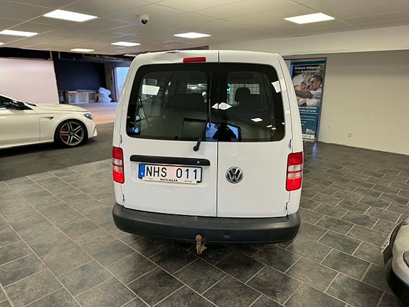 Volkswagen Caddy Maxi 6 of 14