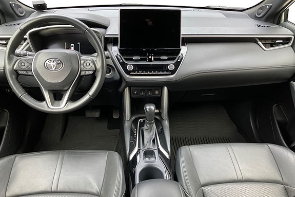 Toyota Corolla Cross 8 of 18