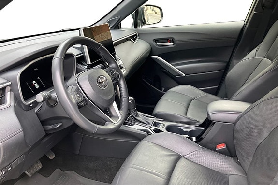 Toyota Corolla Cross 12 of 18