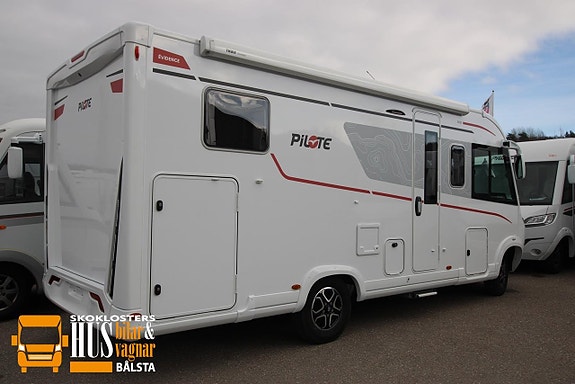 Pilote G 690 Evidence 180hk Automat Vinterpaket Litium 2 of 24
