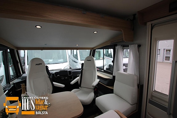 Pilote G 690 Evidence 180hk Automat Vinterpaket Litium 11 of 24