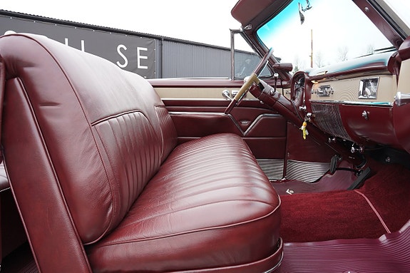 Cadillac Series 62 20 of 27