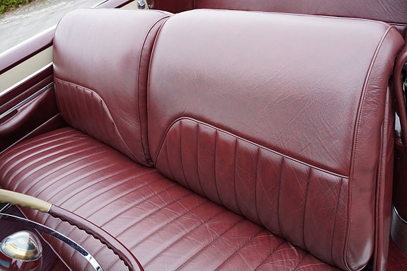 Cadillac Series 62 14 of 27