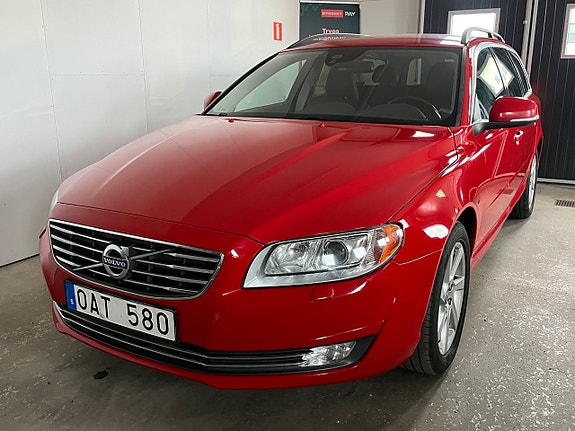 Volvo V70 4 of 5
