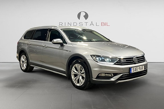Volkswagen Passat Alltrack 9 of 19