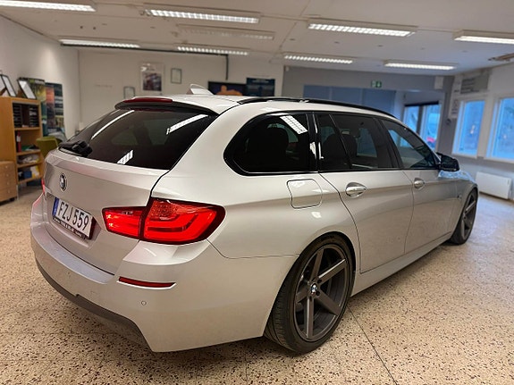 BMW 520d 5 of 5