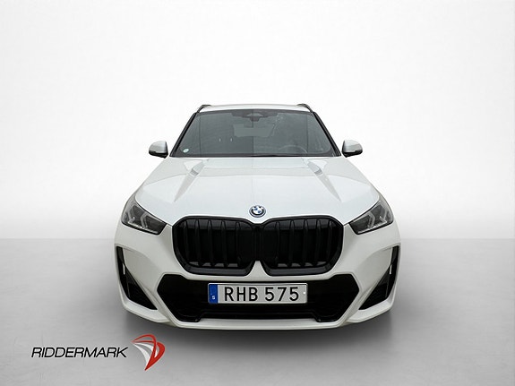 BMW X1 2 of 5