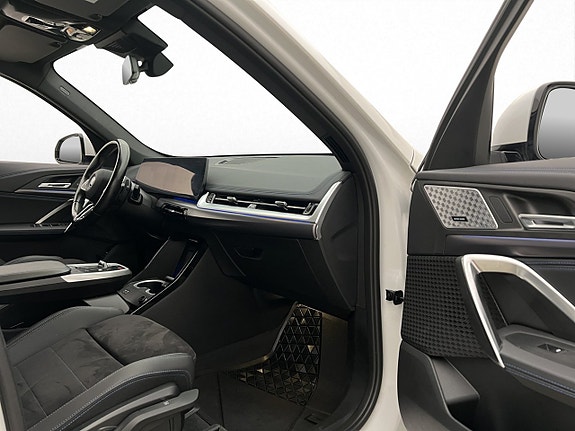 BMW X1 24 of 30