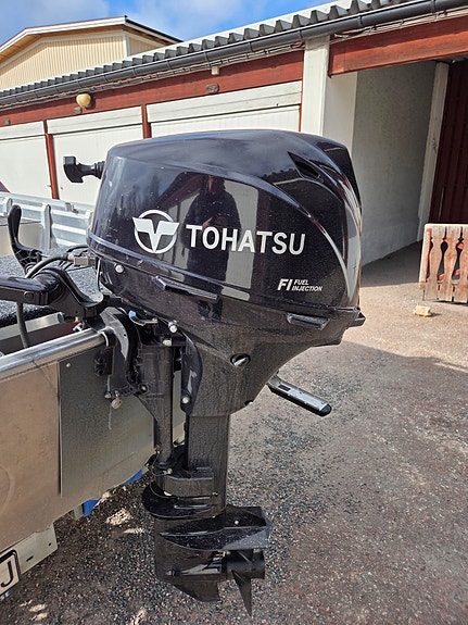 Kimple 395 Hunter – TOHATSU MFS 9.9 E L 3 of 3