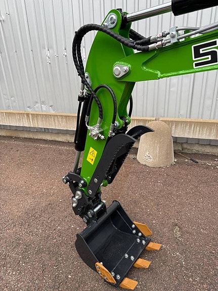 Minigrävare TW12p med eldrift (Litiumbatt.) skopor mm. ingår 4 of 5