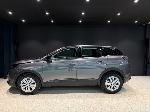 Peugeot 3008 3 of 5