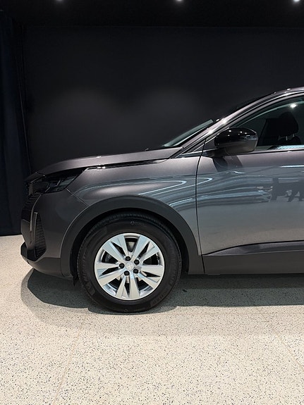 Peugeot 3008 5 of 5