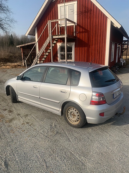 Honda Civic 3 of 22