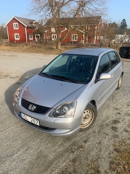 Honda Civic 2 of 22