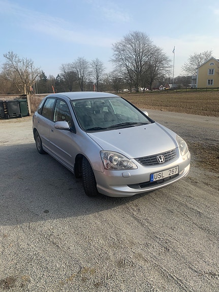 Honda Civic 12 of 22