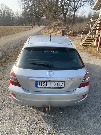 Honda Civic 10 of 22
