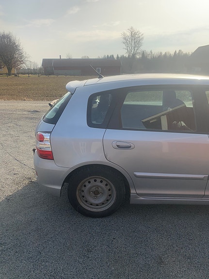 Honda Civic 15 of 22