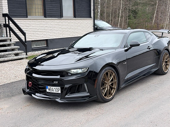 Chevrolet Camaro 28 of 30