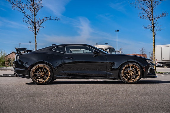 Chevrolet Camaro 26 of 30