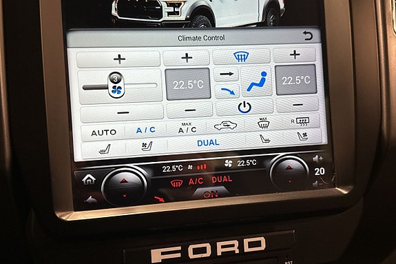 Ford F-150 14 of 21