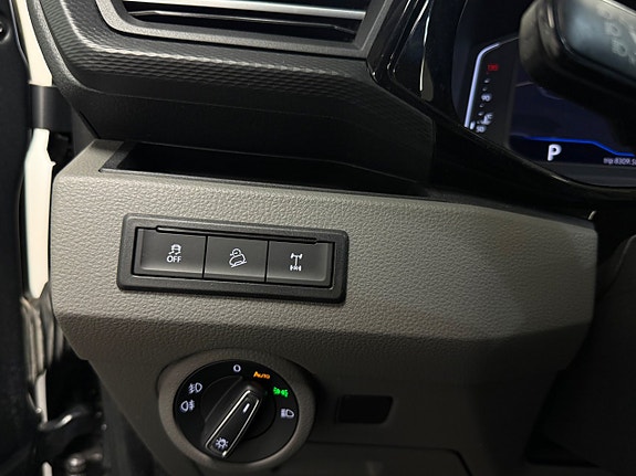 Volkswagen Transporter 18 of 25