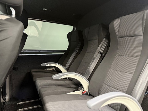 Volkswagen Transporter 13 of 25