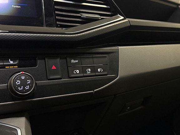 Volkswagen Transporter 23 of 25